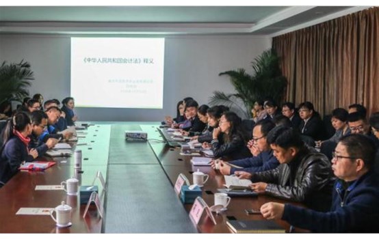 �������˾ٰ��Ʒ�֪ʶ��ѵ