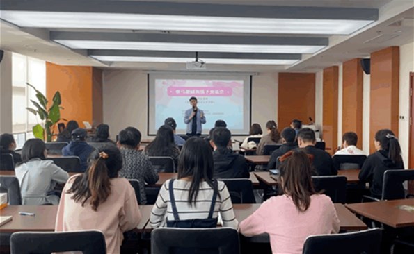 ��������г� | ������ѷ�������½����ᡱ�ֳɾٰ�